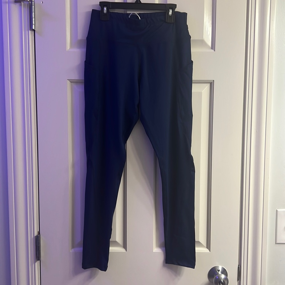 Brand New Navy Simply Southern leggings